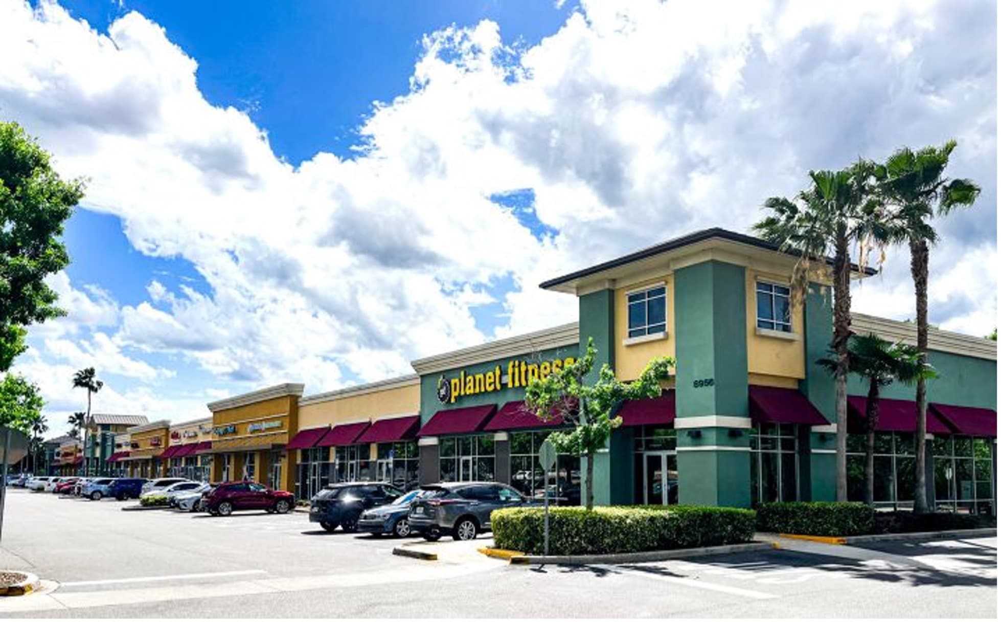 SF Shopping Center in Orlando, Florida